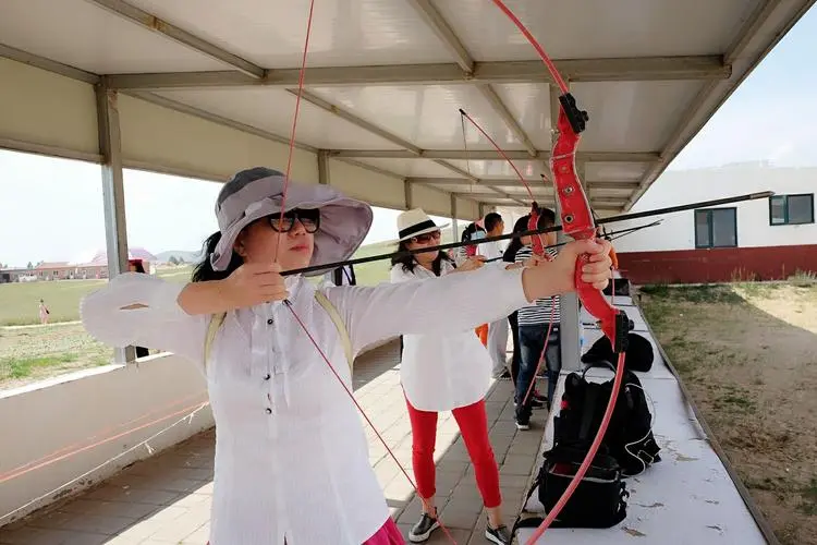 坝上射箭